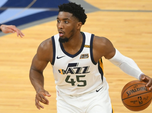 异常行为实 异常行为实